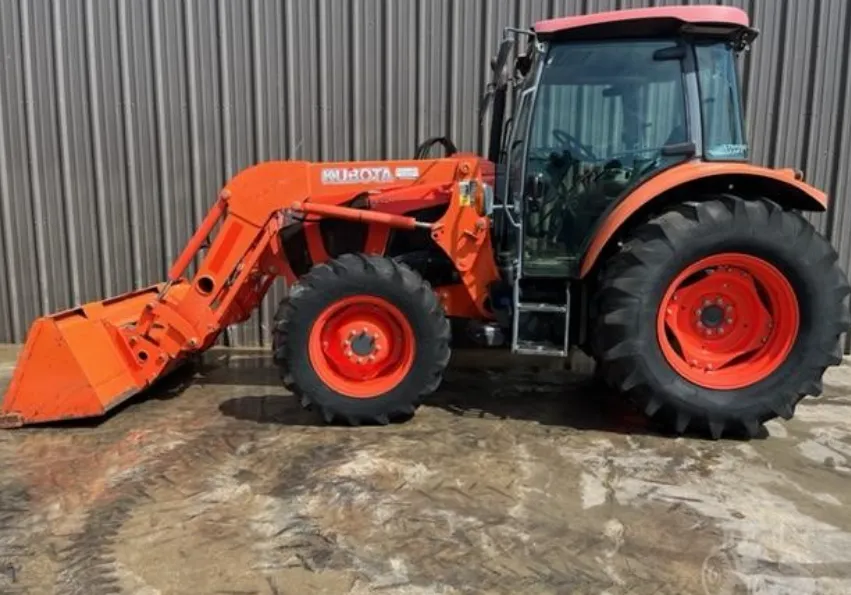 2015 Kubota M5-111D