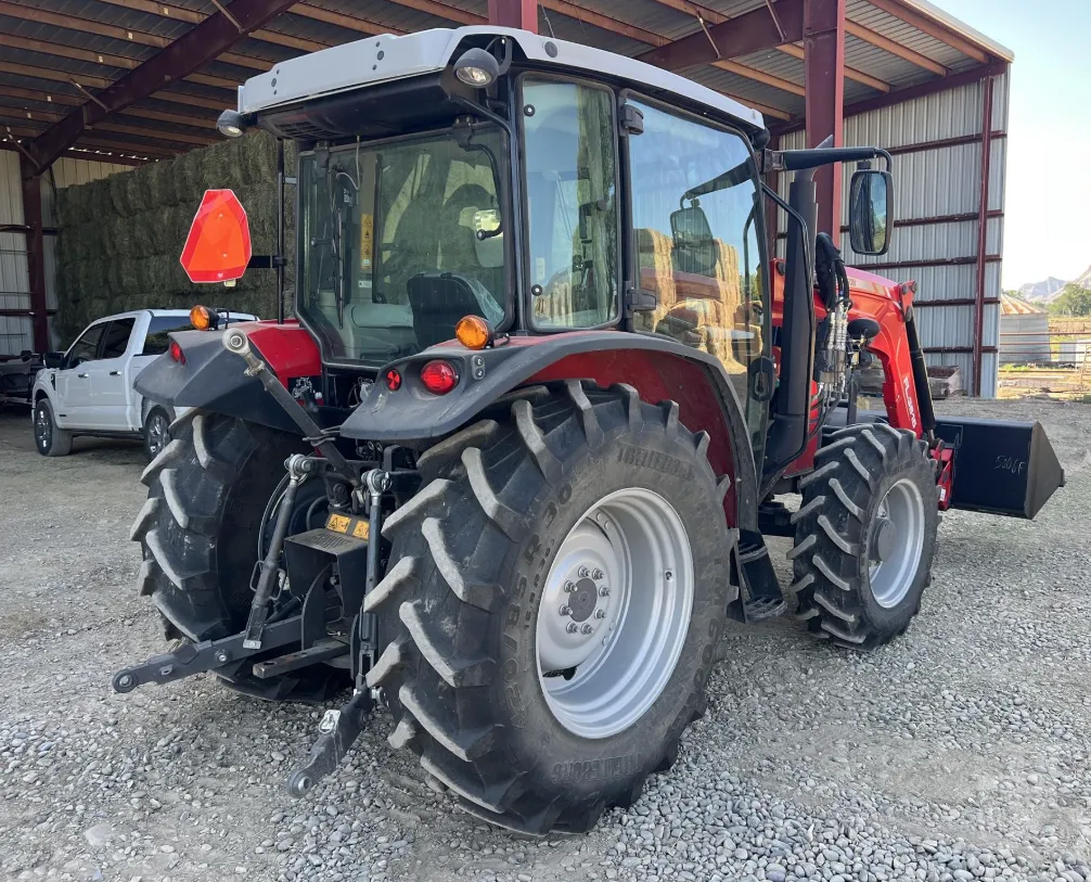 2023 Massey Ferguson 4707
