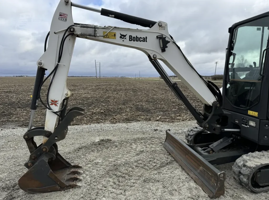 2021 Bobcat E35