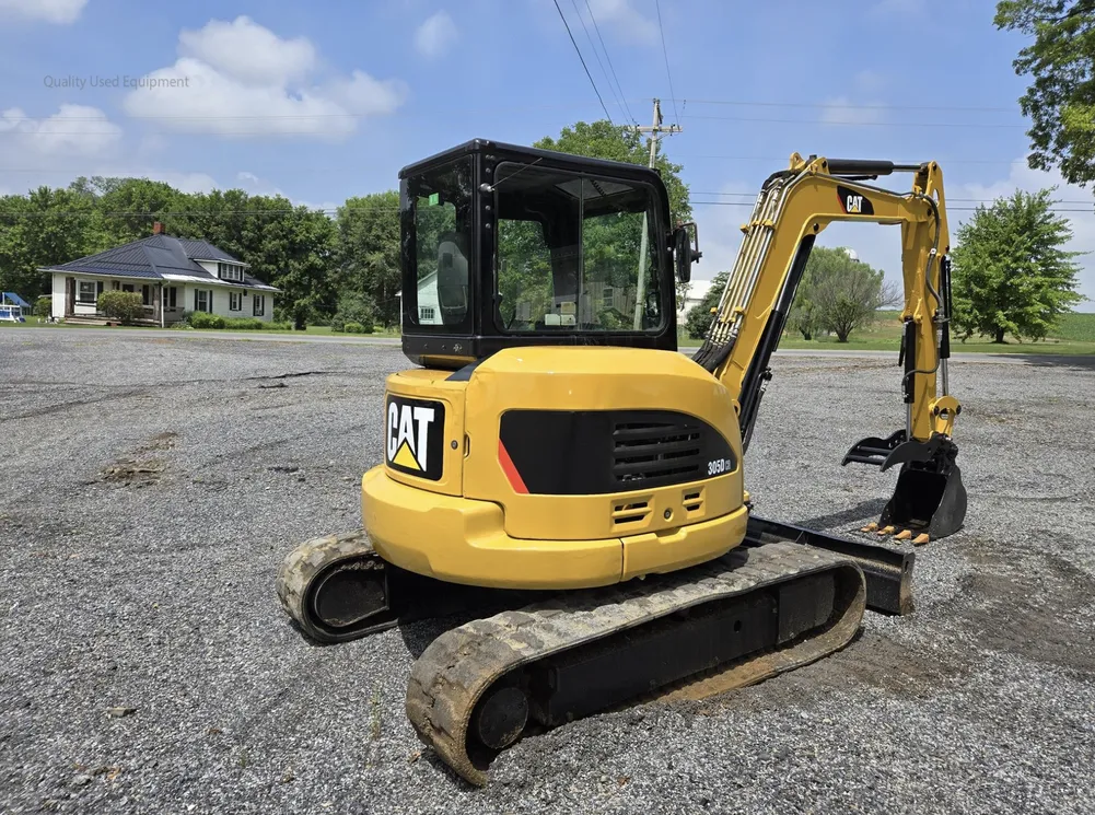 2011 Caterpillar 305D CR